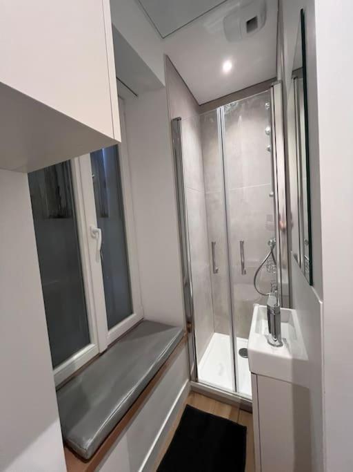 Studio Melun Peaceful Area 5 Min To Train Station Luaran gambar